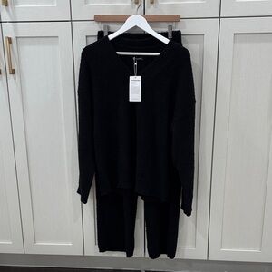 Amazon Black Women's Knit Set